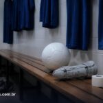 Arrascaeta vai operar o punho e preocupa o Flamengo antes da Libertadores