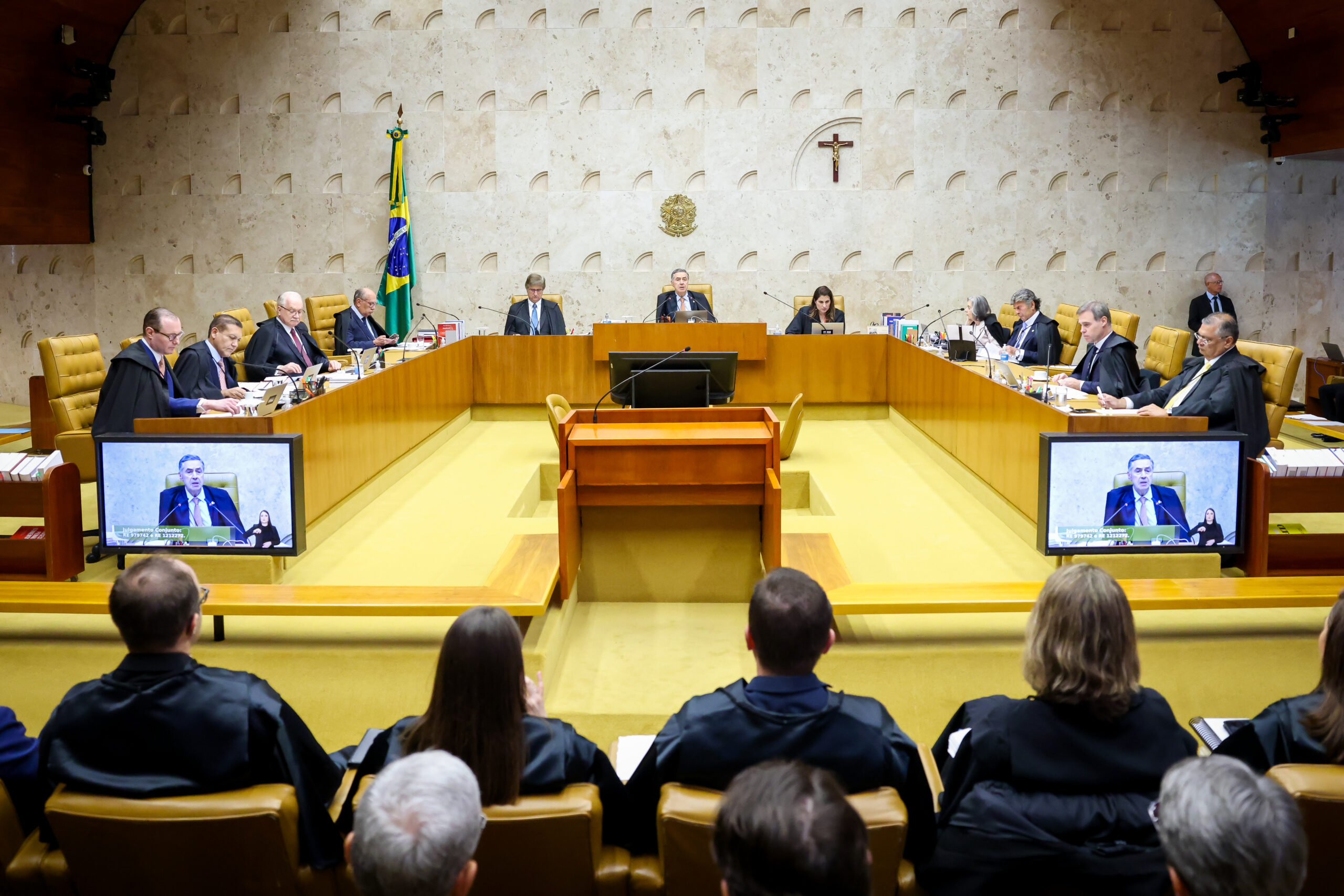 No STF, ministros se acusam de mentir e de usar PF paralela