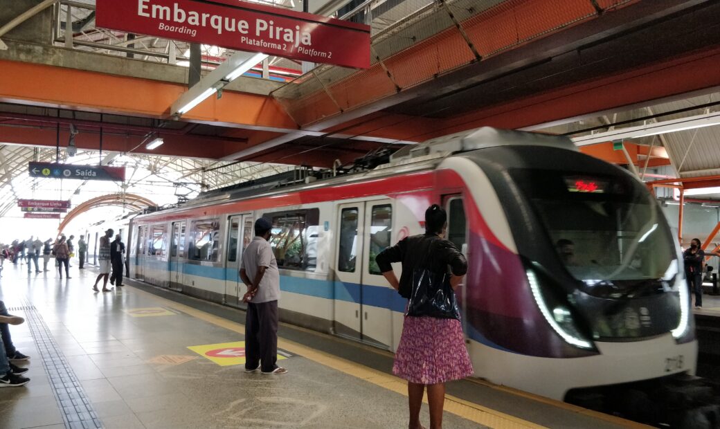 Alex News — Mapa do metrô de Salvador 2026: veja as duas linhas e o que fica perto com zoom — Cidades