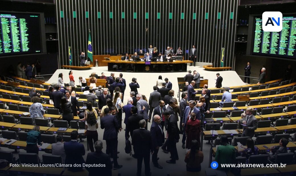 Câmara aprova teto do MEI de R$ 140 mil e perdão de dívidas